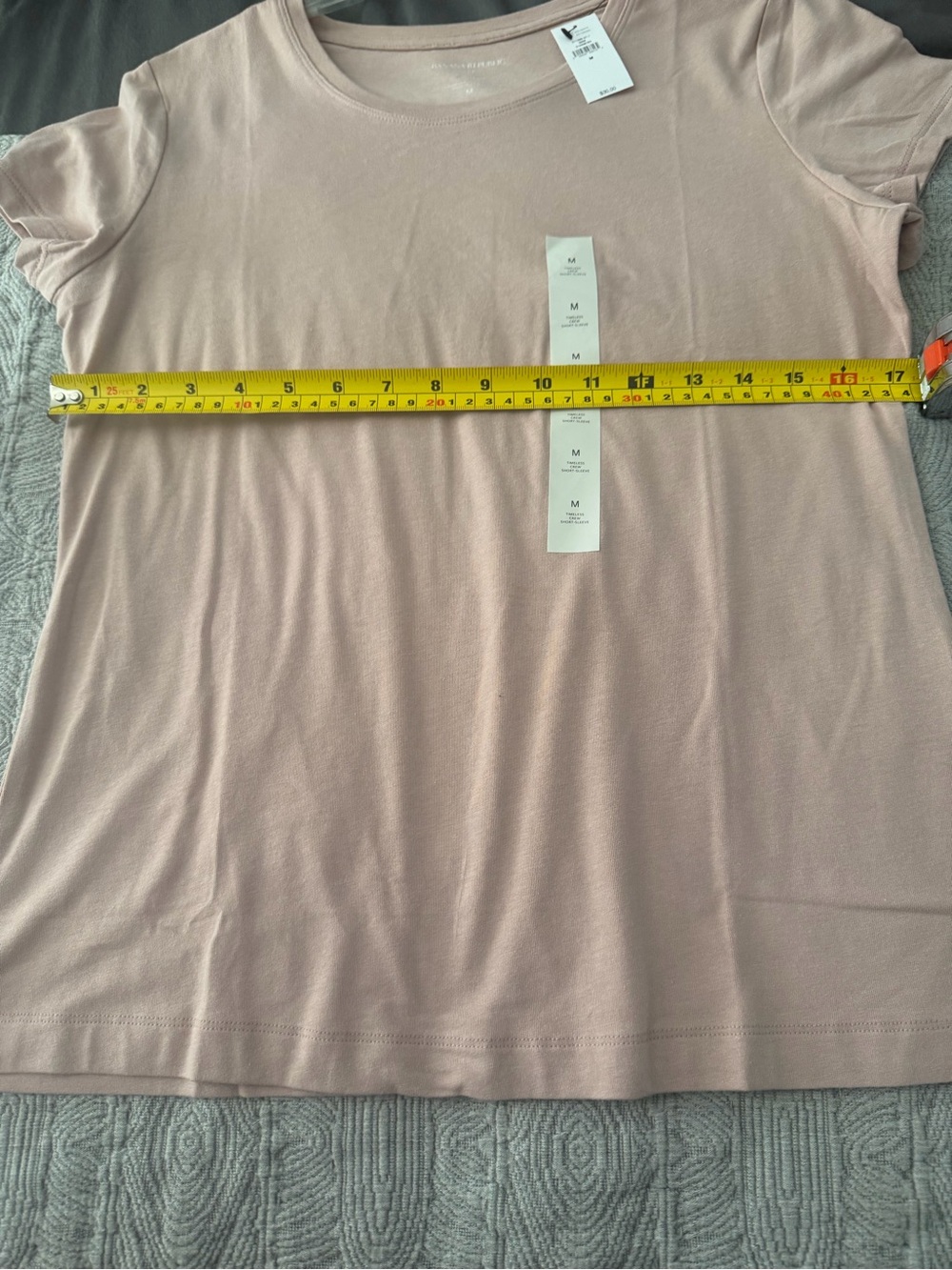 NWT Banana Republic Timeless T-Shirt Rose Pink, size M - Picture 7 of 8